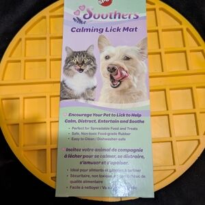 Yellow Calming Lick Mat for Pets